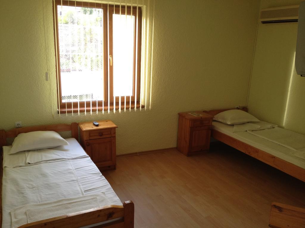 Hotel Moskoiani Byala  Oda fotoğraf